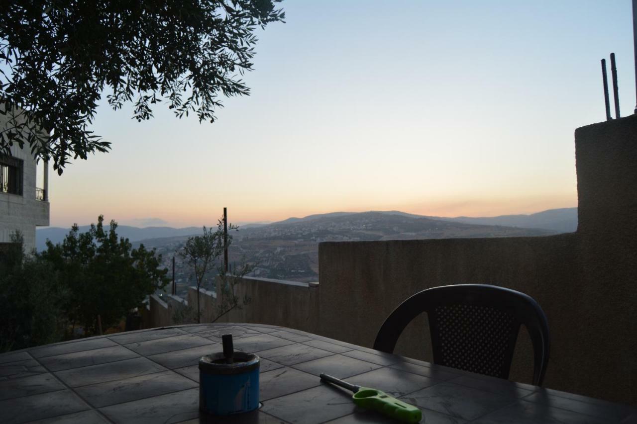 Our Villa'S Private Apartments - Hq Budget Stay - Wonderful Horizon View Of Jerash Jarash Exterior foto